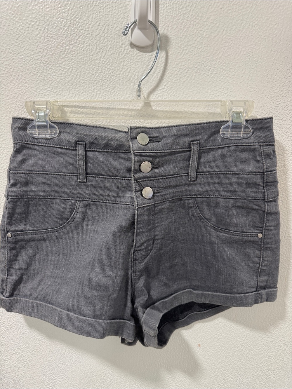 refuge Womens Gray Triple-Button Denim Shorts